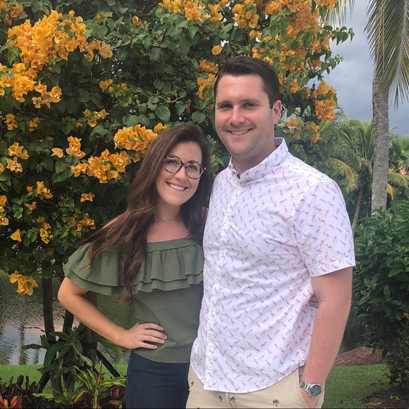 Meet your Posher, Melissa - Picture 2 of 3